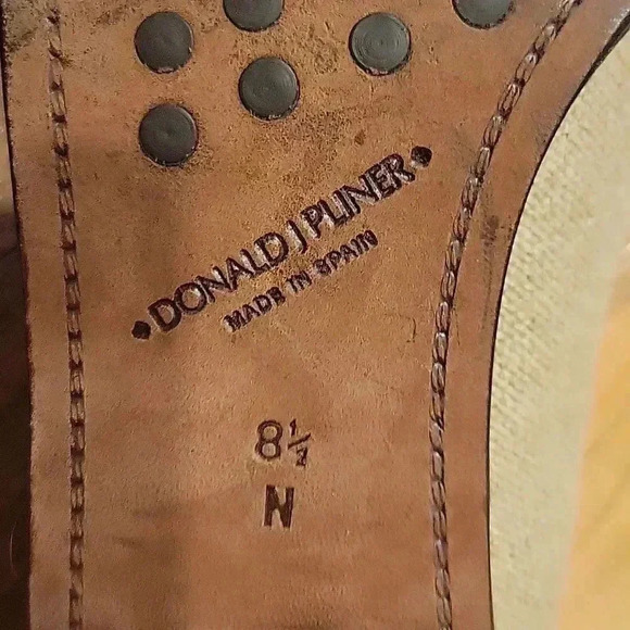 Donald Pliner Made in Spain Mules 8.5 - Picture 7 of 8